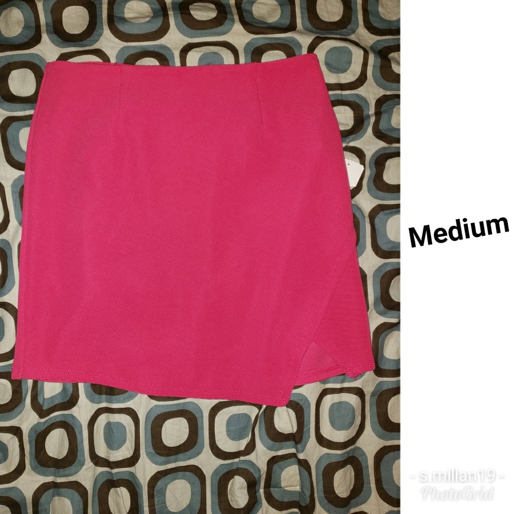 Forever 21 hot pink skirt